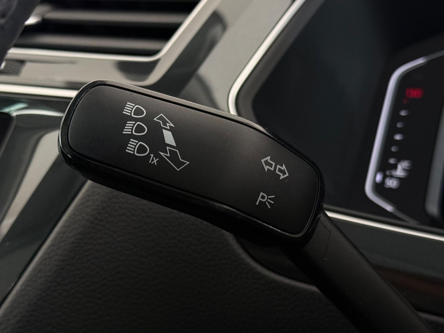 Used Volkswagen Tiguan 2020 for sale - 77182490: Photo 21