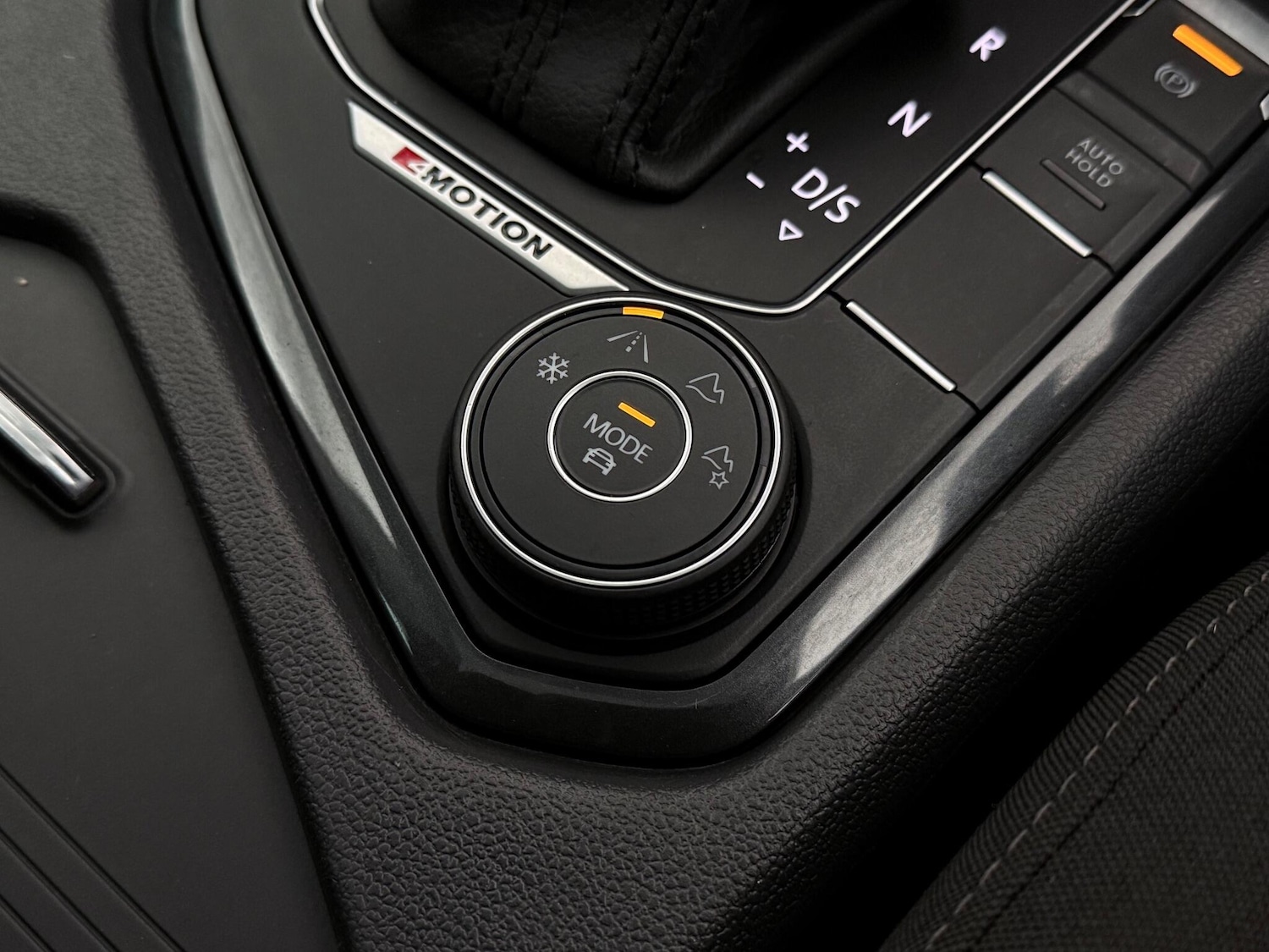 Used Volkswagen Tiguan 2020 for sale - 77182490: Photo 35