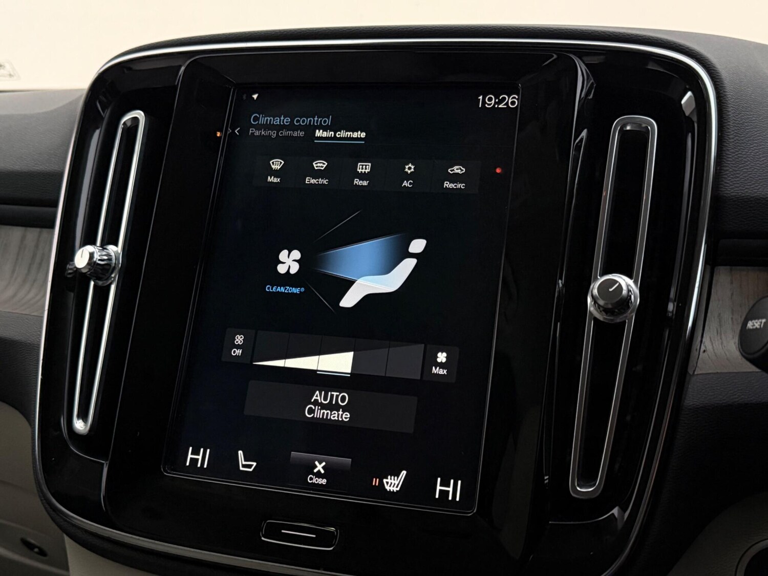 Used Volvo XC40 2020 for sale - 78144164: Photo 26