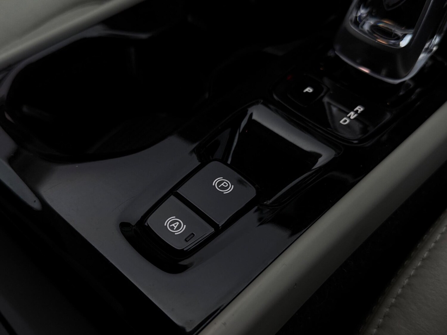 Used Volvo XC40 2020 for sale - 78144164: Photo 30