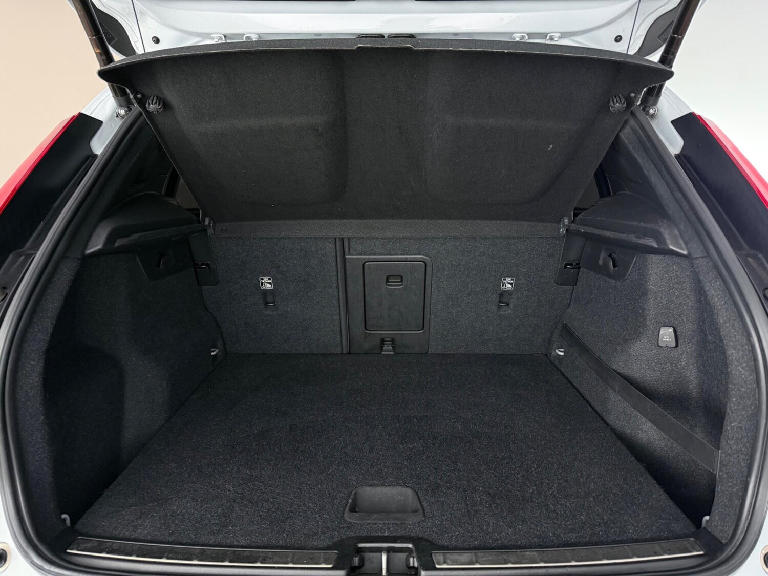 Used Volvo XC40 2020 for sale - 78144164: Photo 9