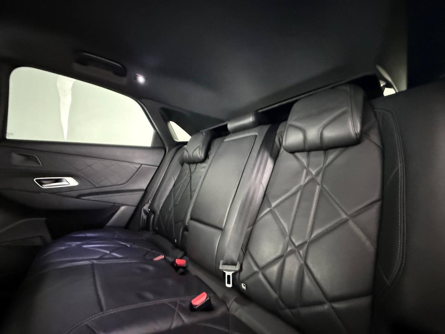 Used DS Automobiles DS 7 Crossback 2018 for sale - 77247016: Photo 10