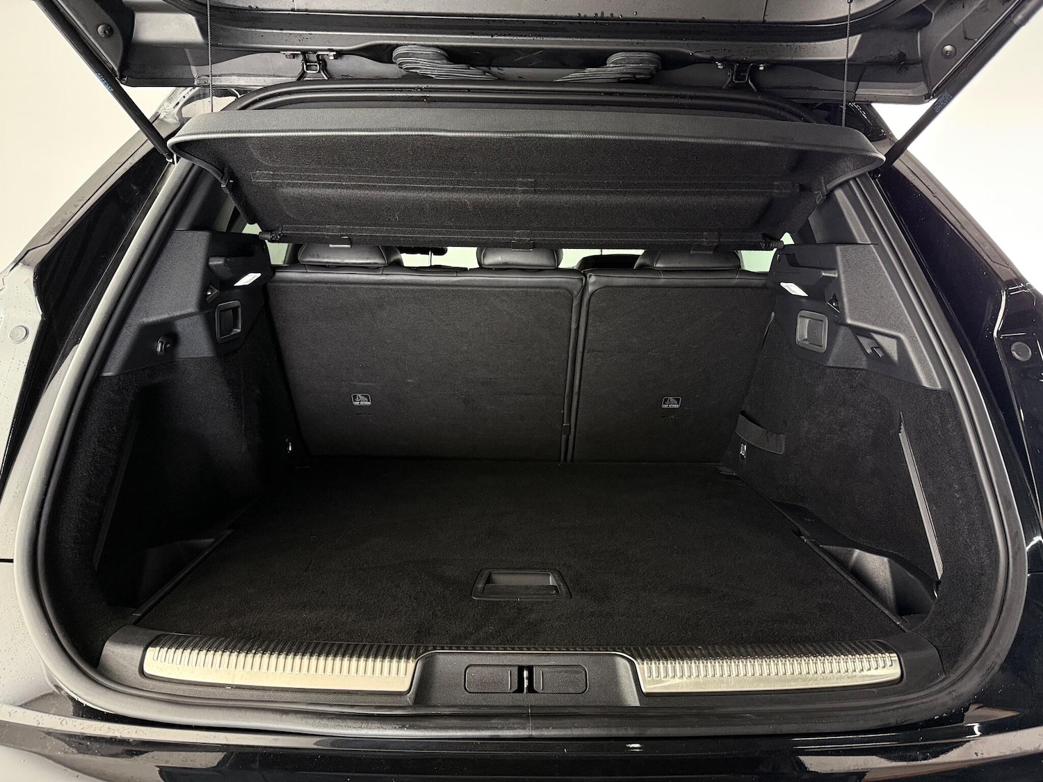 Used DS Automobiles DS 7 Crossback 2018 for sale - 77247016: Photo 7