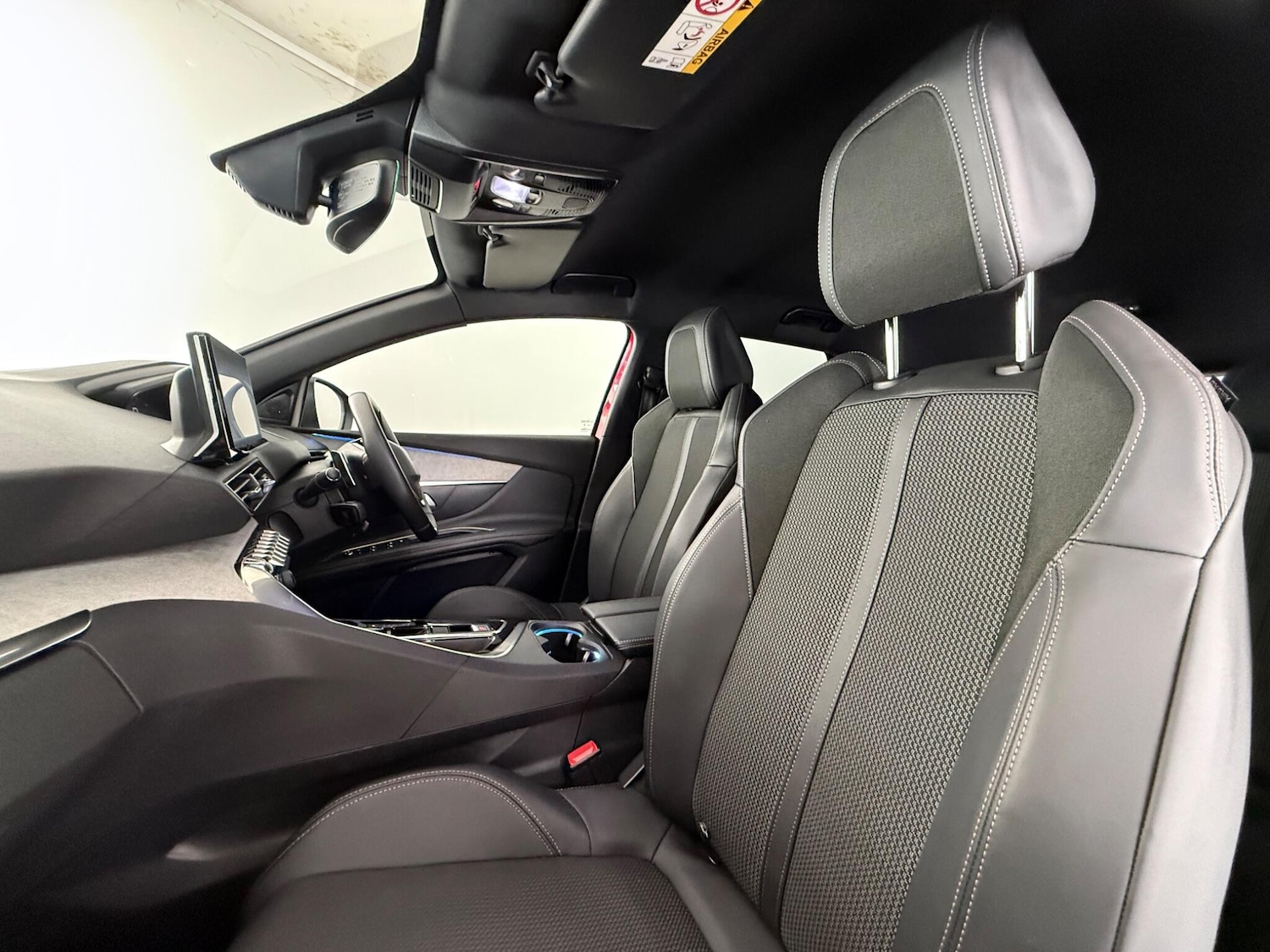 Used Peugeot 3008 2023 for sale - 77684454: Photo 13