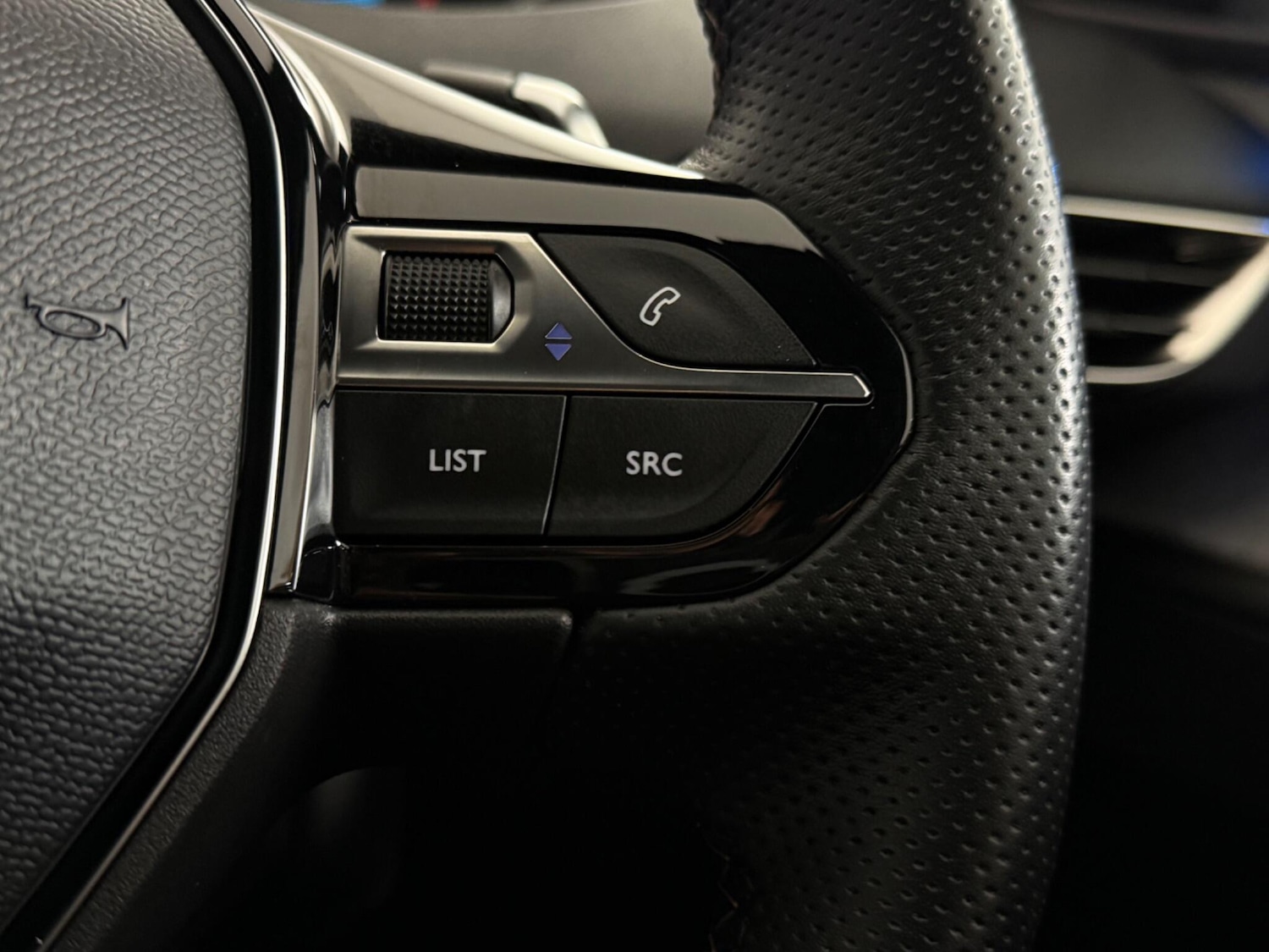 Used Peugeot 3008 2023 for sale - 77684454: Photo 19