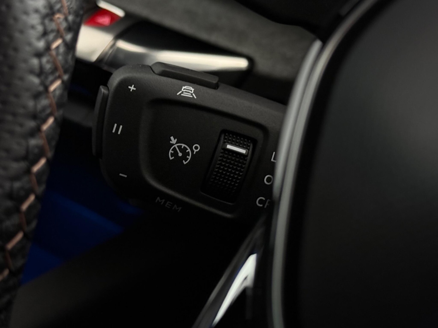 Used Peugeot 3008 2023 for sale - 77684454: Photo 21