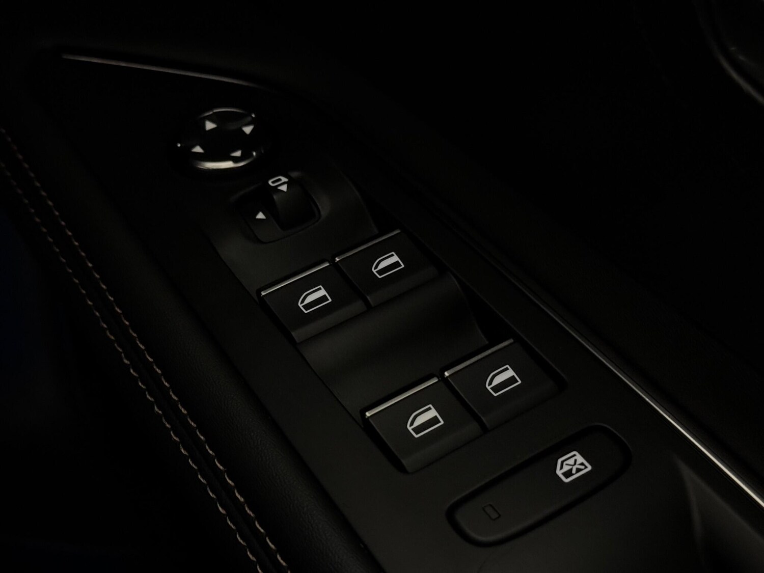 Used Peugeot 3008 2023 for sale - 77684454: Photo 23