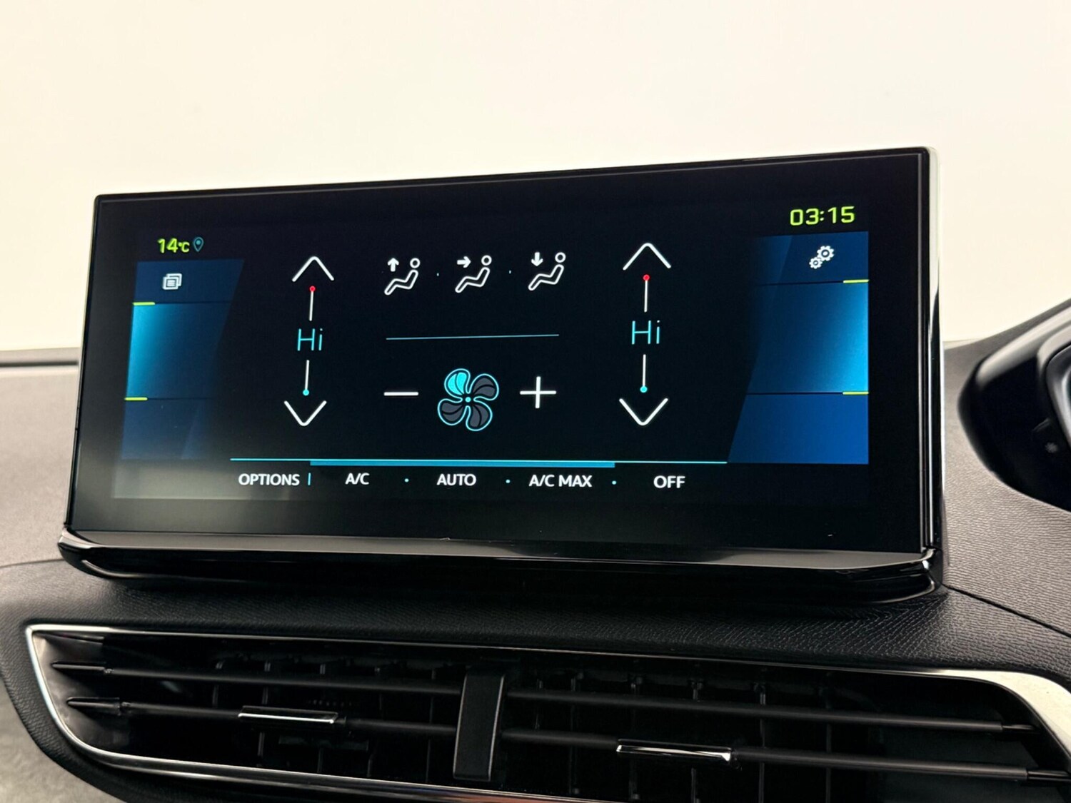 Used Peugeot 3008 2023 for sale - 77684454: Photo 29