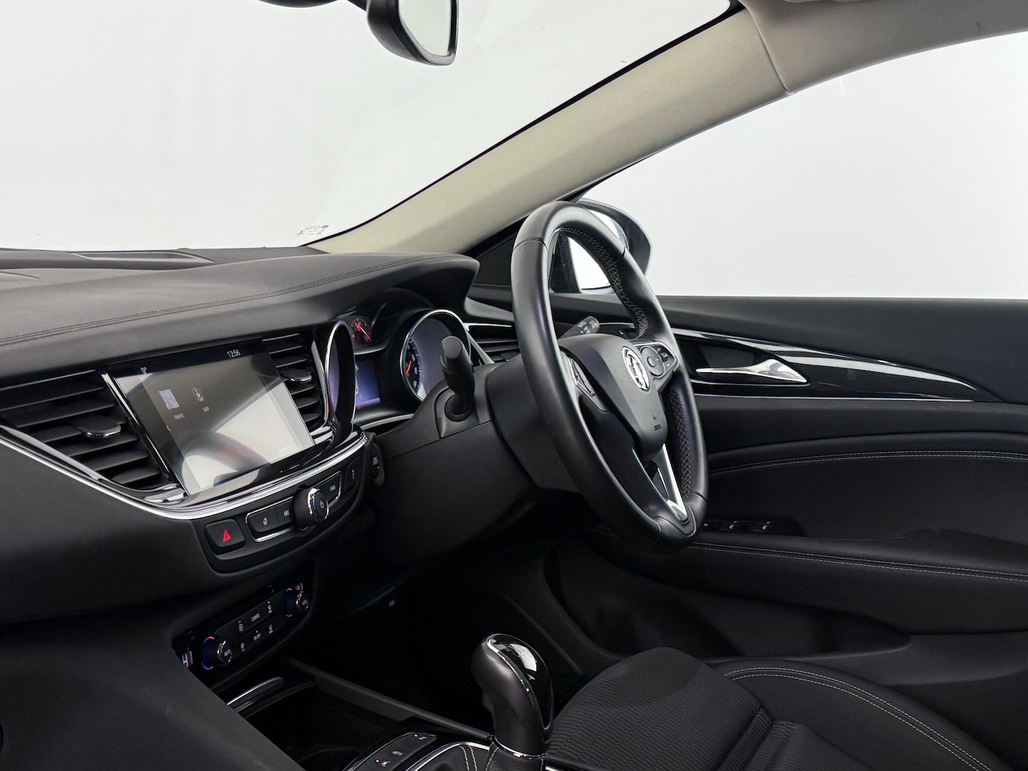 Used Vauxhall Insignia 2017 for sale - 76964764: Photo 16