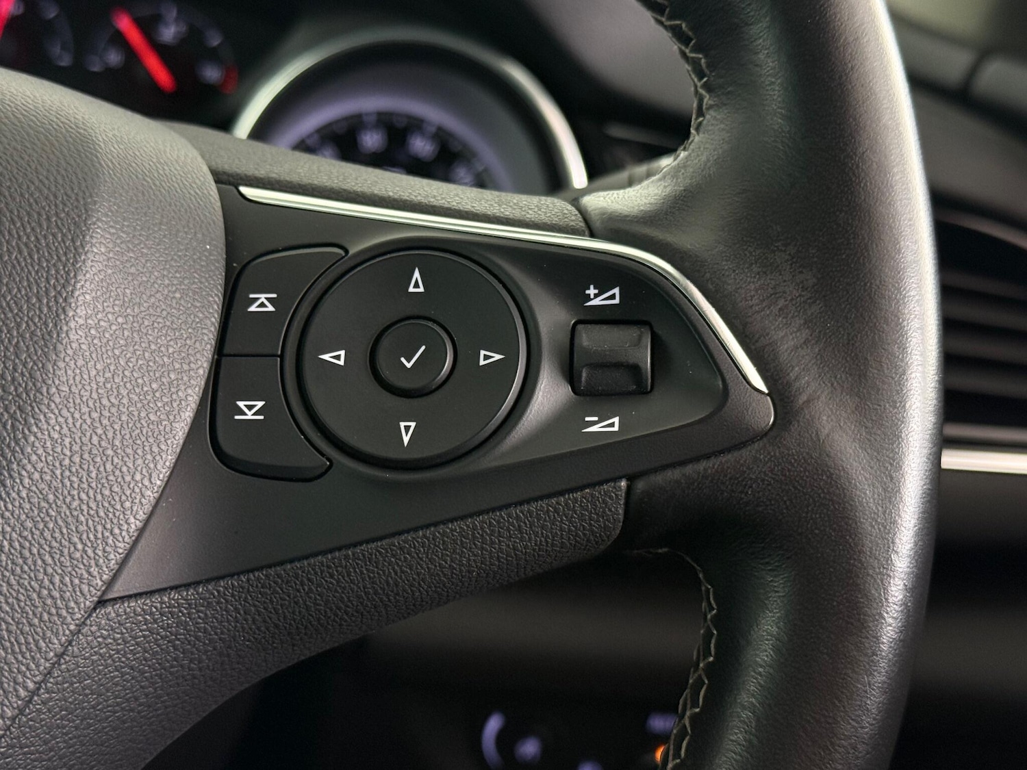 Used Vauxhall Insignia 2017 for sale - 76964764: Photo 25