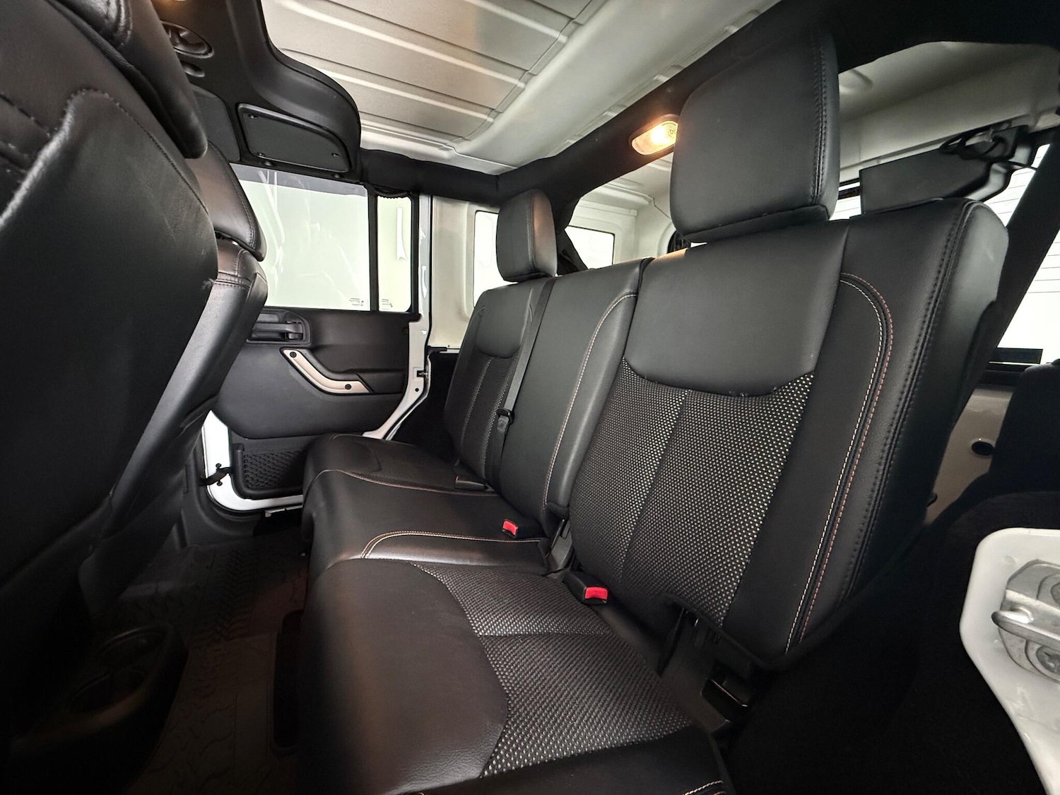 Used Jeep Wrangler 2016 for sale - 77243445: Photo 15