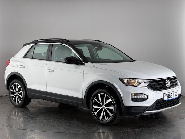 Used Volkswagen T-Roc 2018 for sale - 76039559: Photo 1