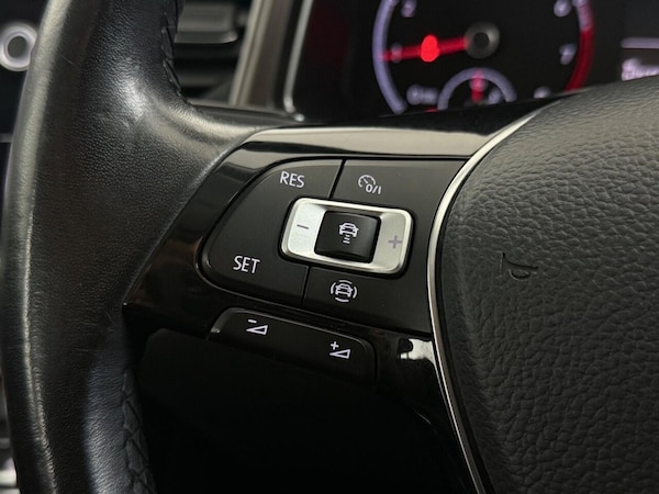 Used Volkswagen T-Roc 2018 for sale - 76039559: Photo 23