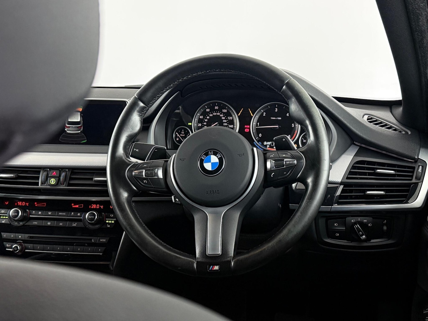 Used BMW X5 2016 for sale - 76824352: Photo 24