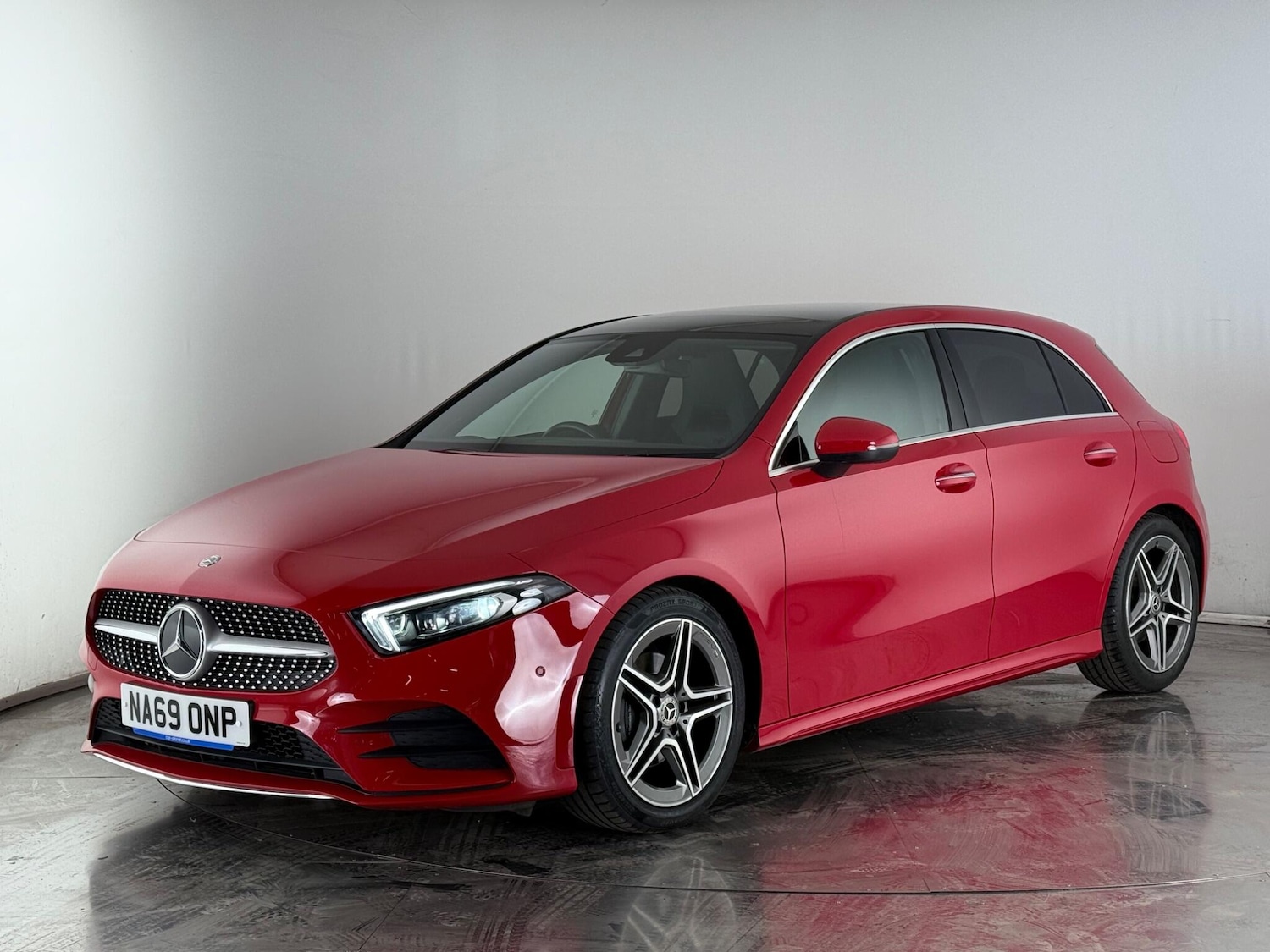 Used Mercedes-Benz A-Class 2019 for sale - 77244032: Photo 2