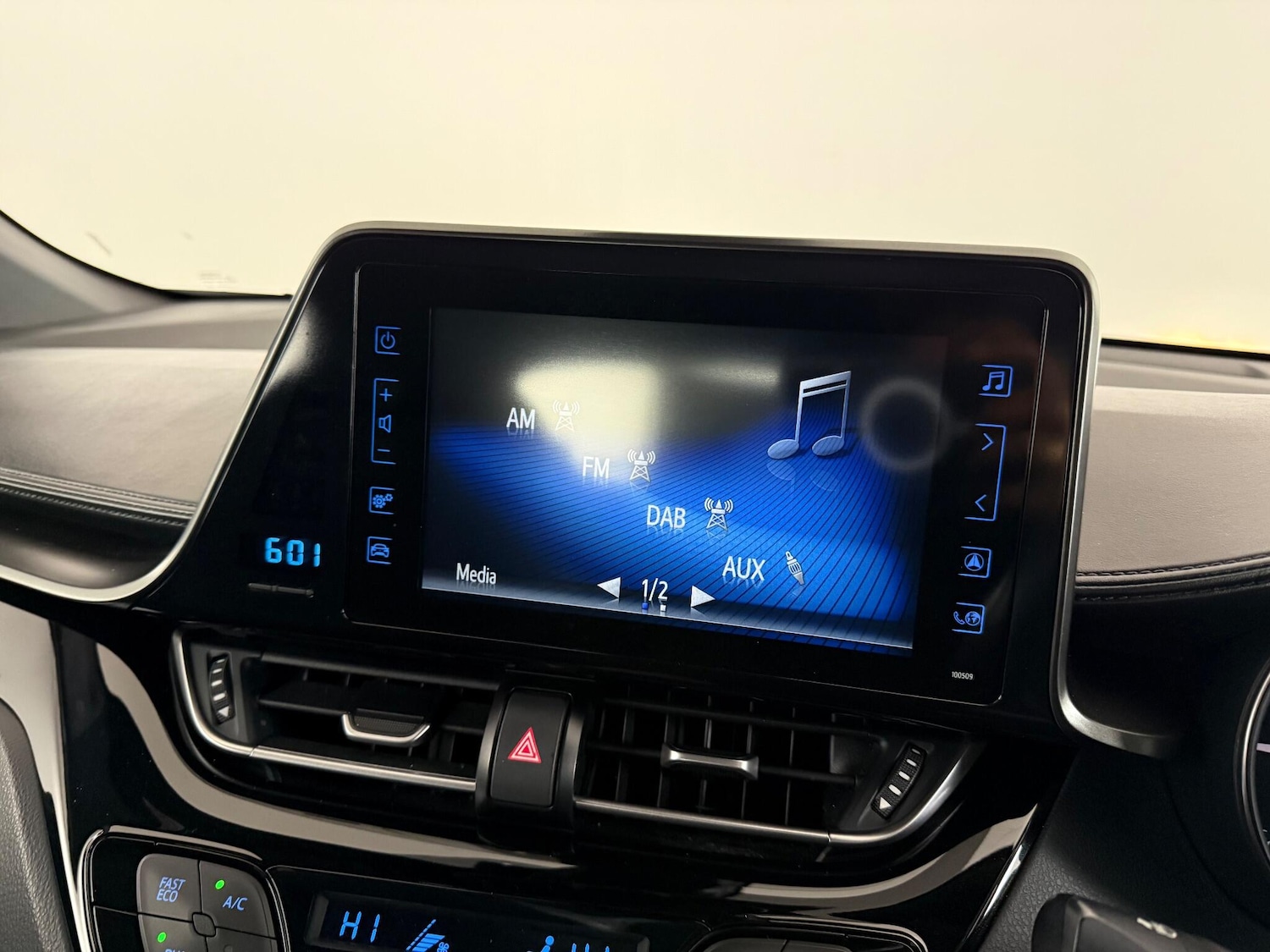 Used Toyota C-HR 2019 for sale - 77260316: Photo 20