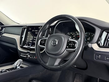 Used Volvo XC60 2021 for sale - 79590869: Photo