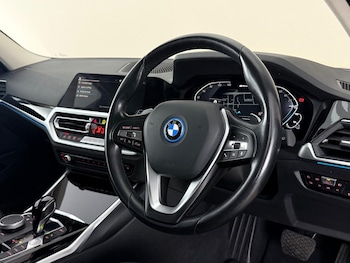 Used BMW 3 Series 2022 for sale - 79117044: Photo