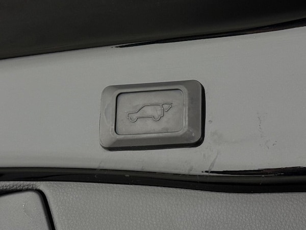 Used Toyota RAV4 2021 for sale - 75777723: Photo 14