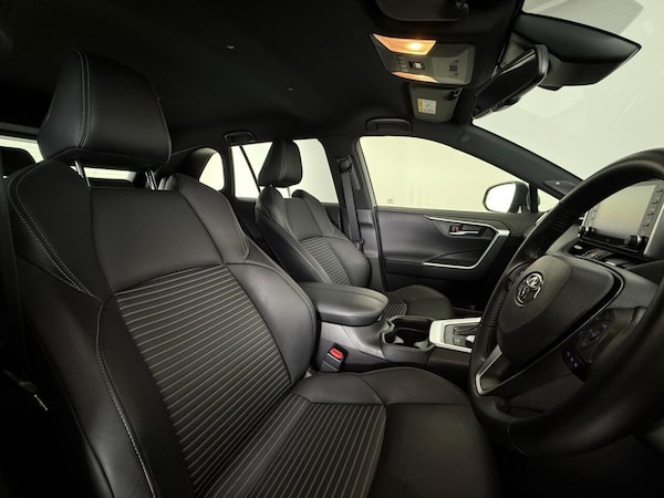 Used Toyota RAV4 2021 for sale - 75777723: Photo 17