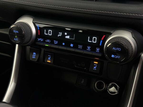 Used Toyota RAV4 2021 for sale - 75777723: Photo 45