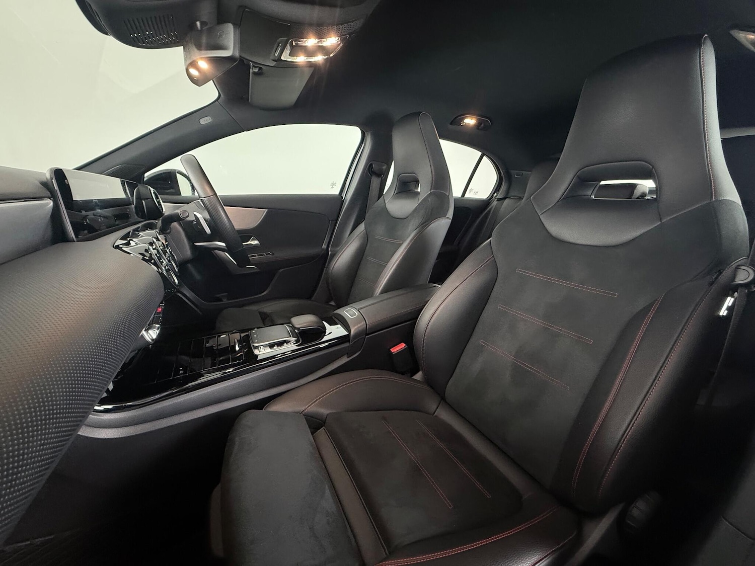 Used Mercedes-Benz A-Class 2018 for sale - 76467022: Photo 17