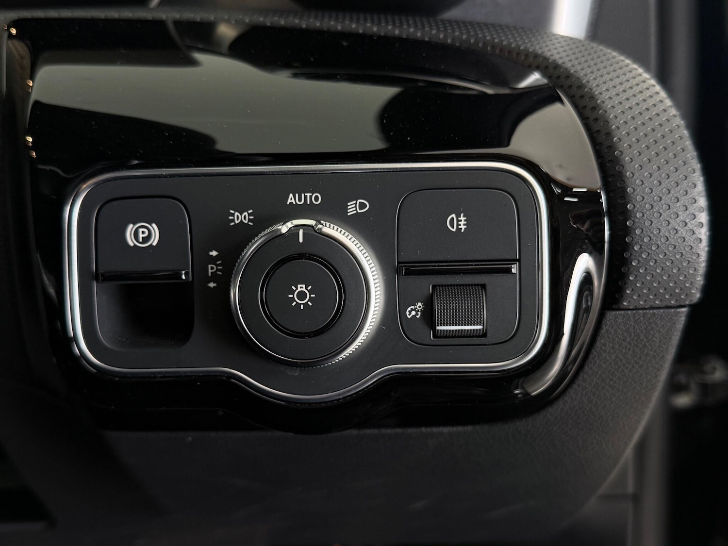 Used Mercedes-Benz A-Class 2018 for sale - 76467022: Photo 23