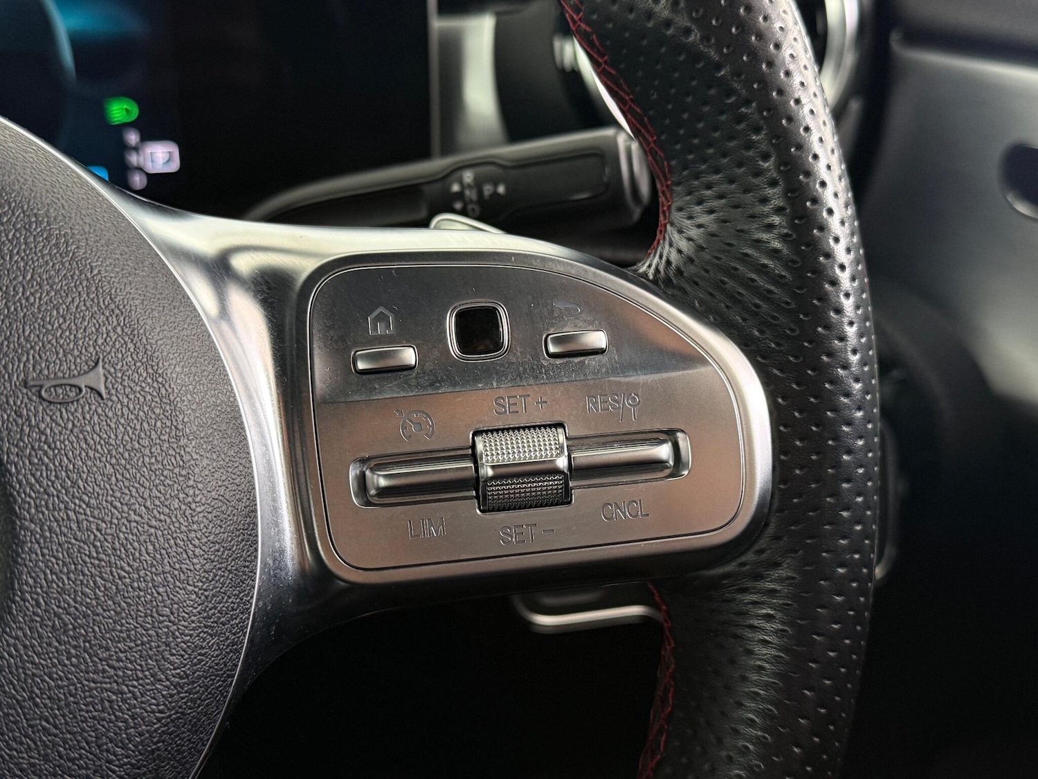 Used Mercedes-Benz A-Class 2018 for sale - 76467022: Photo 28