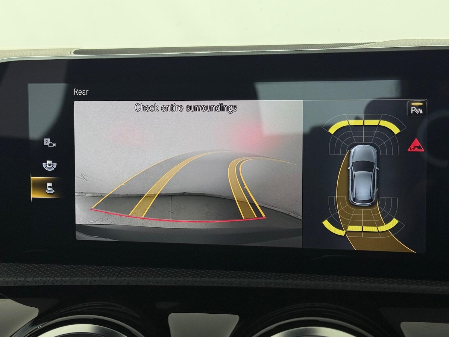 Used Mercedes-Benz A-Class 2018 for sale - 76467022: Photo 38