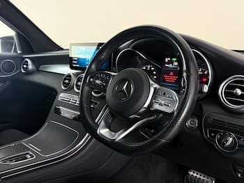 Used Mercedes-Benz GLC 2020 for sale - 79732492: Photo