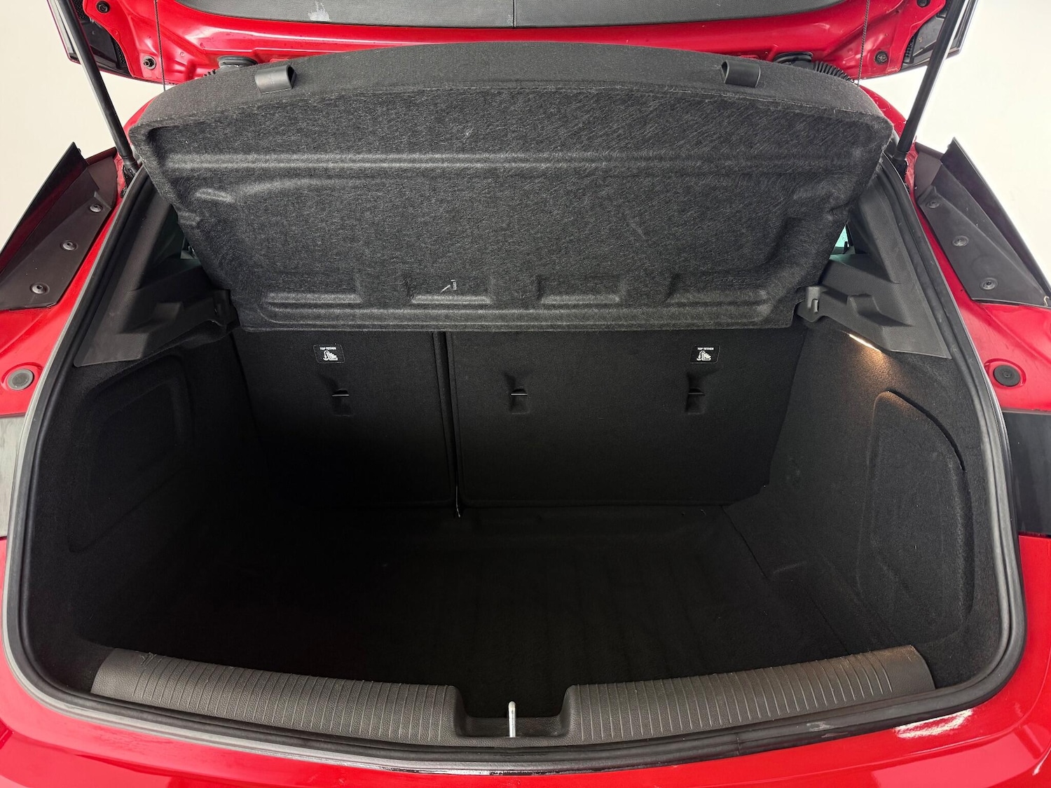 Used Vauxhall Astra 2020 for sale - 77217332: Photo 9