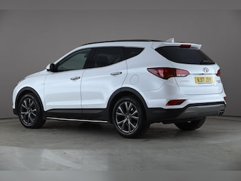 Used Hyundai Santa Fe 2017 for sale - 78101578: Photo