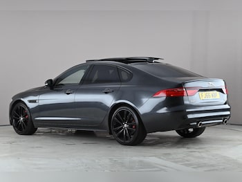 Used Jaguar XF 2016 for sale - 77538701: Photo