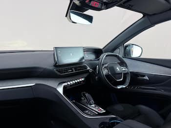 Used Peugeot 5008 2022 for sale - 79853801: Photo