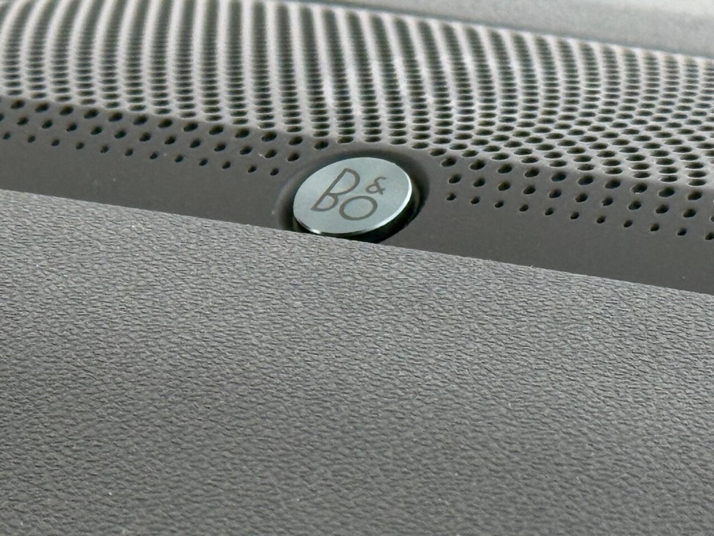Vehicle 33