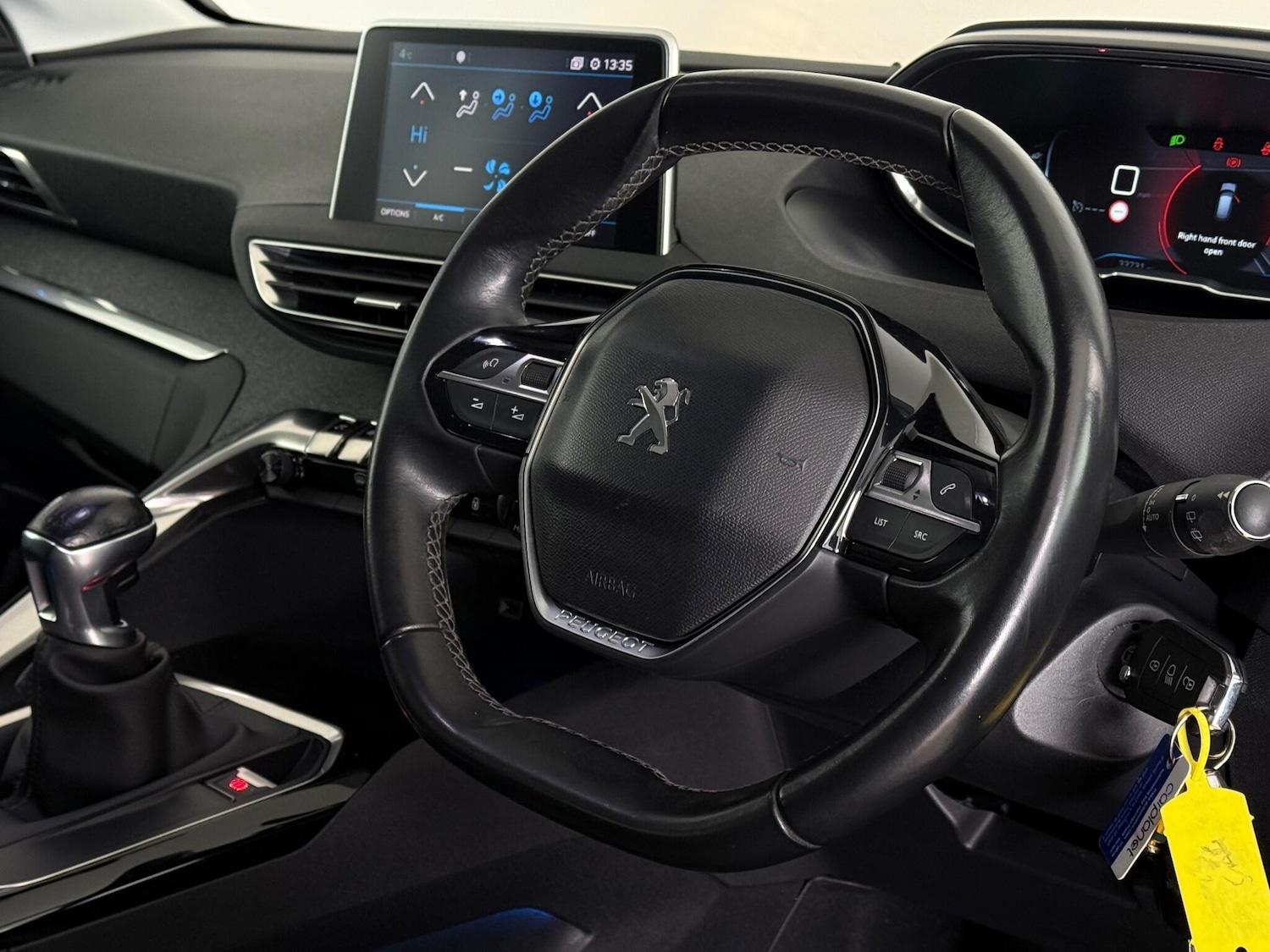 Used Peugeot 3008 2018 for sale - 76607854: Photo 14