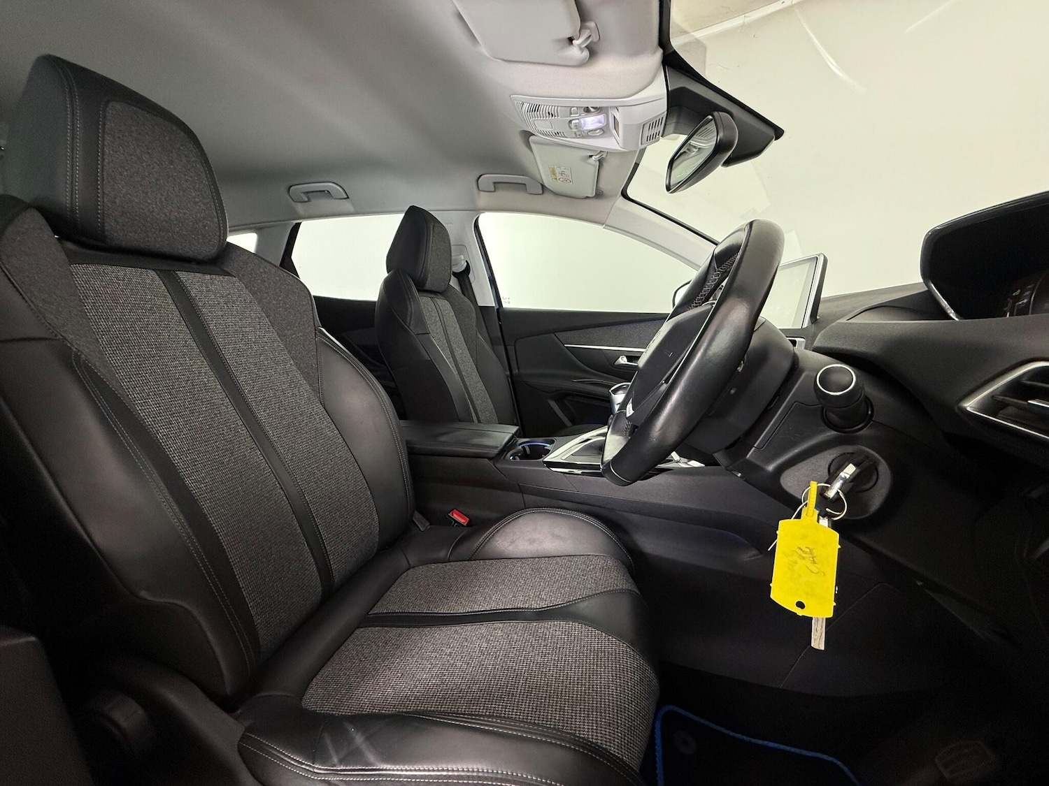 Used Peugeot 3008 2018 for sale - 76607854: Photo 15