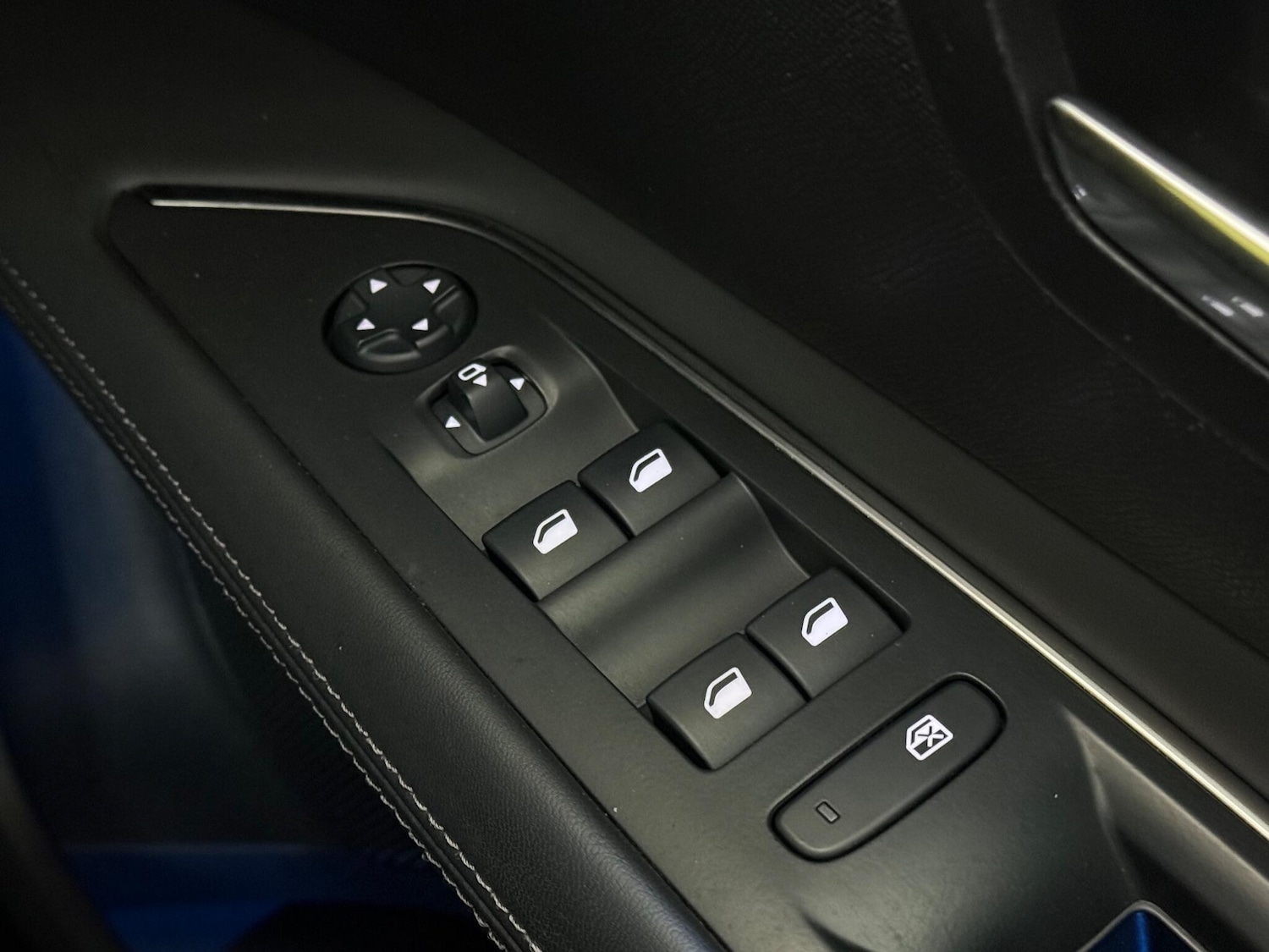 Used Peugeot 3008 2018 for sale - 76607854: Photo 22