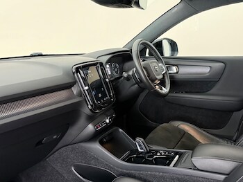 Used Volvo XC40 2019 for sale - 78867138: Photo