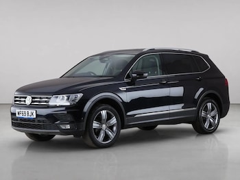 Used Volkswagen Tiguan Allspace 2019 for sale - 79174414: Photo