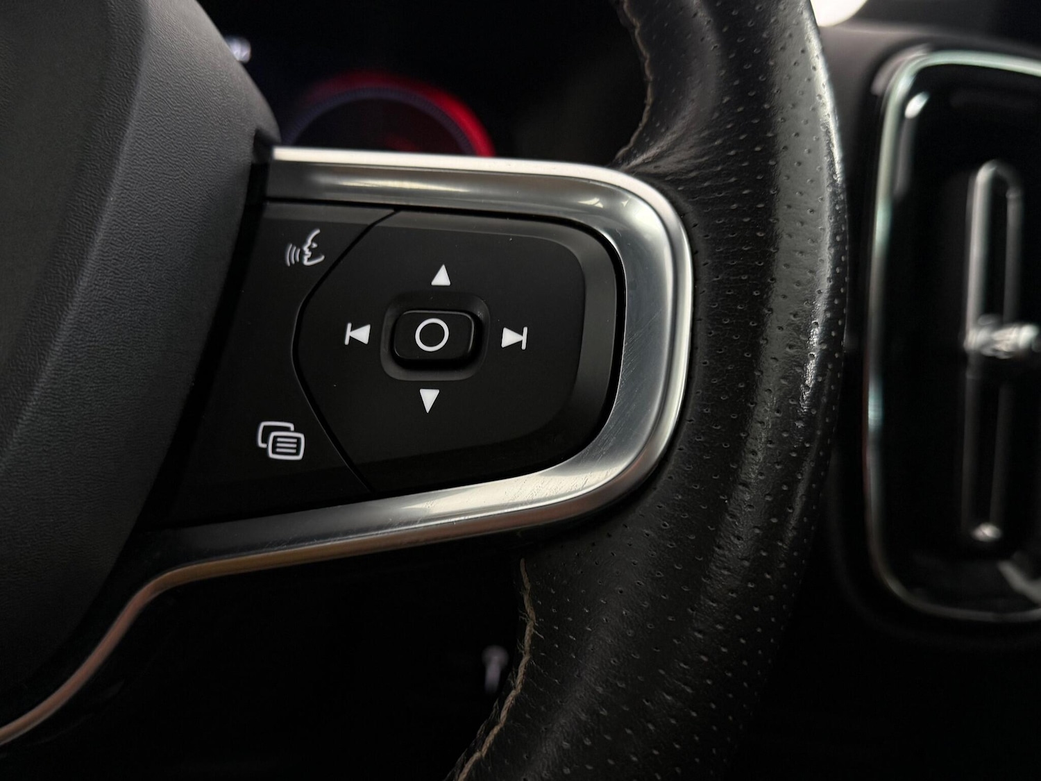 Used Volvo XC40 2020 for sale - 77222036: Photo 18