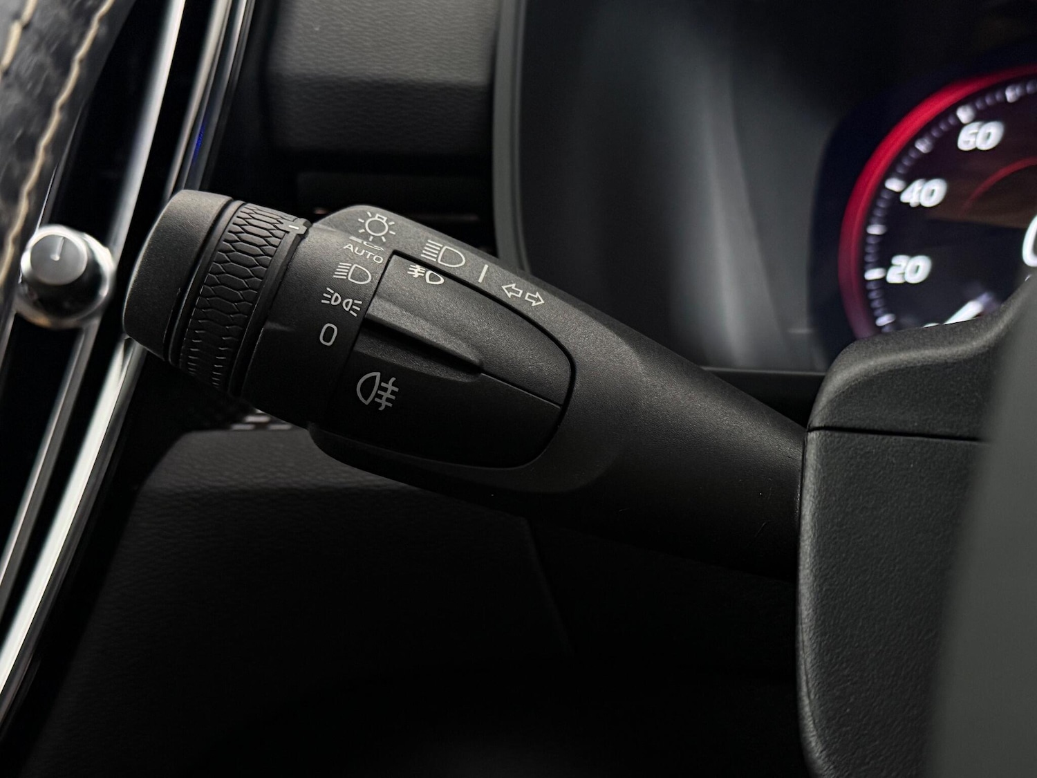 Used Volvo XC40 2020 for sale - 77222036: Photo 19