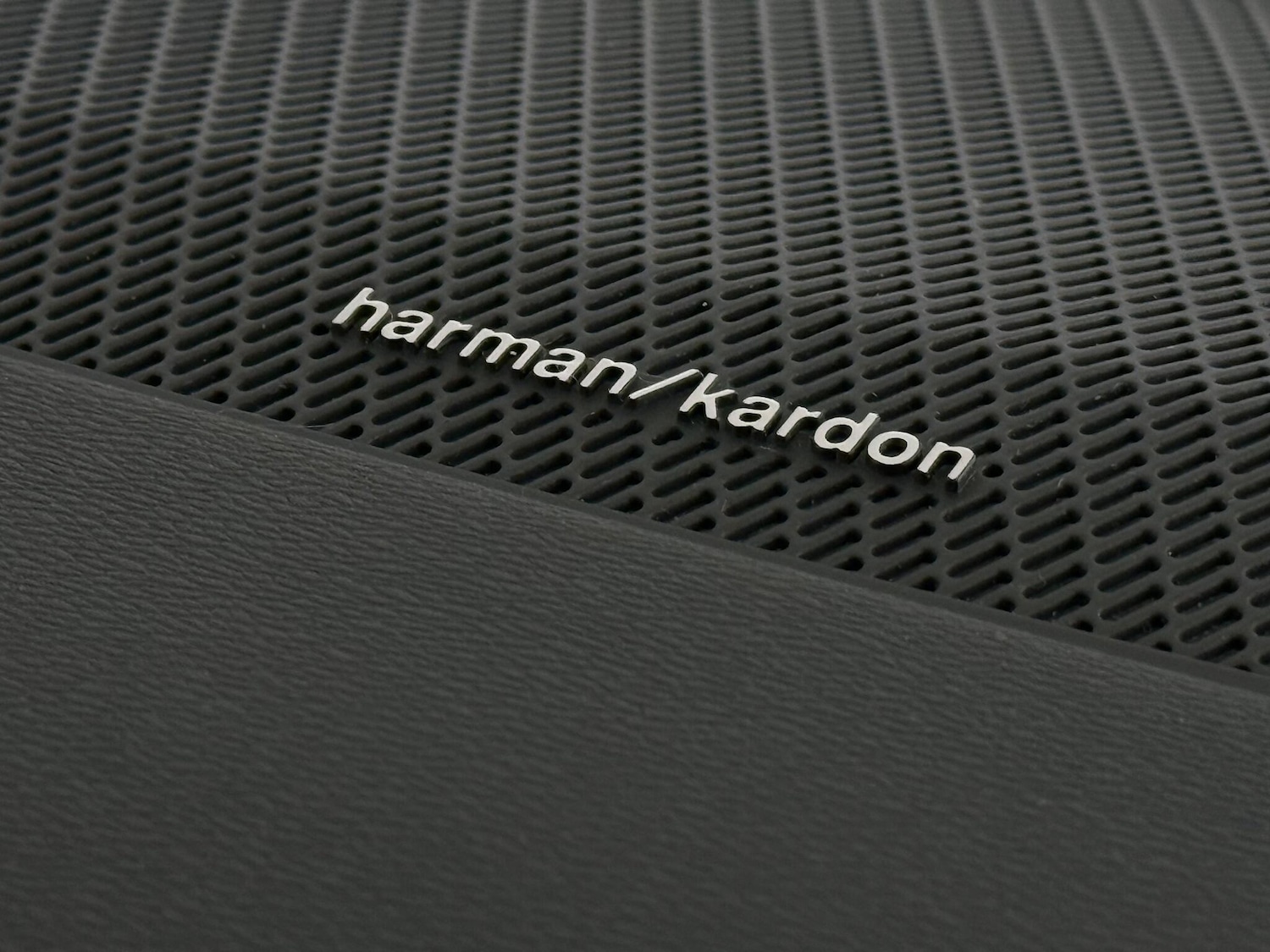 Used Volvo XC40 2020 for sale - 77222036: Photo 30