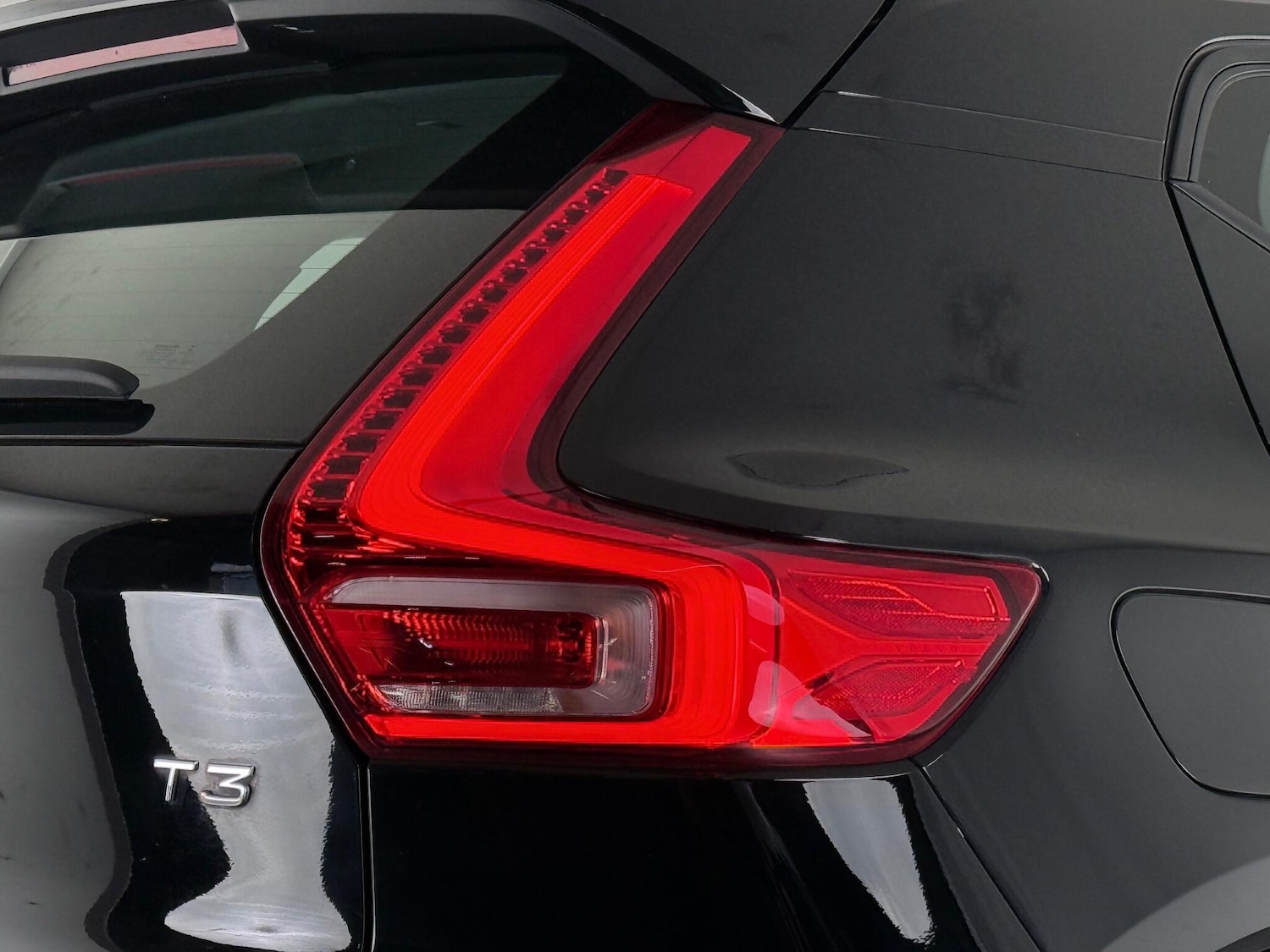 Used Volvo XC40 2020 for sale - 76467444: Photo 10