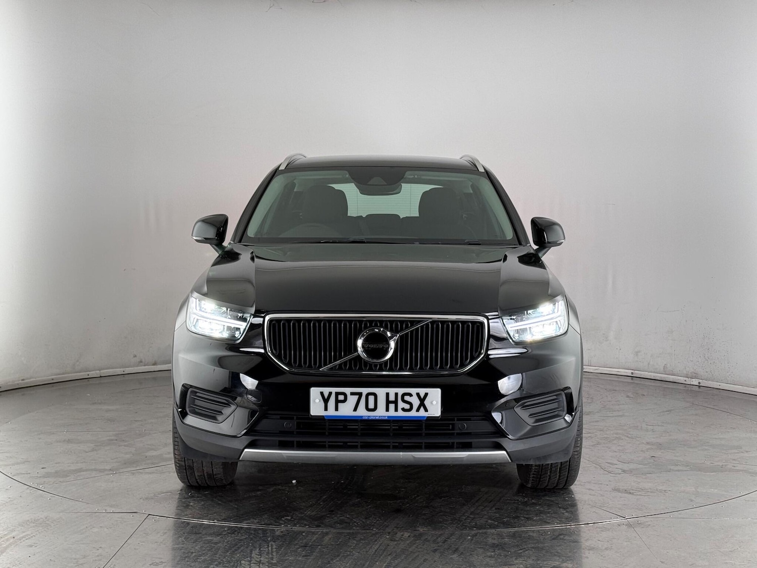 Used Volvo XC40 2020 for sale - 76467444: Photo 3