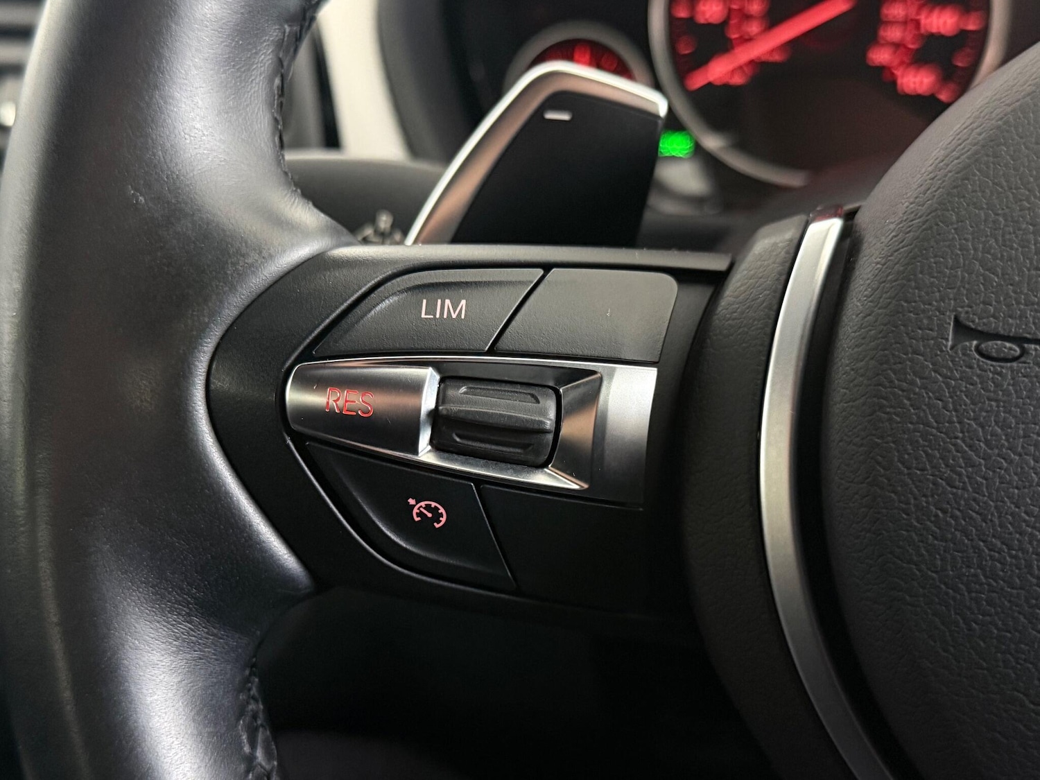 Used BMW 3 Series 2017 for sale - 77182811: Photo 20