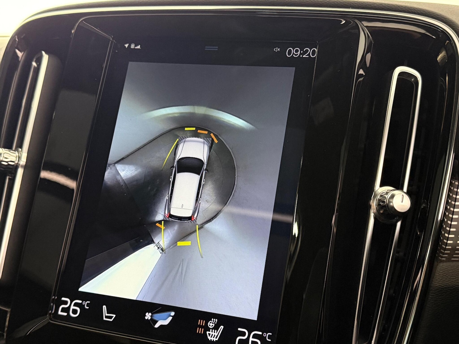 Used Volvo XC40 2018 for sale - 77222558: Photo 27