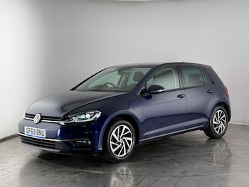 Used Volkswagen Golf 2019 for sale - 76727764: Photo
