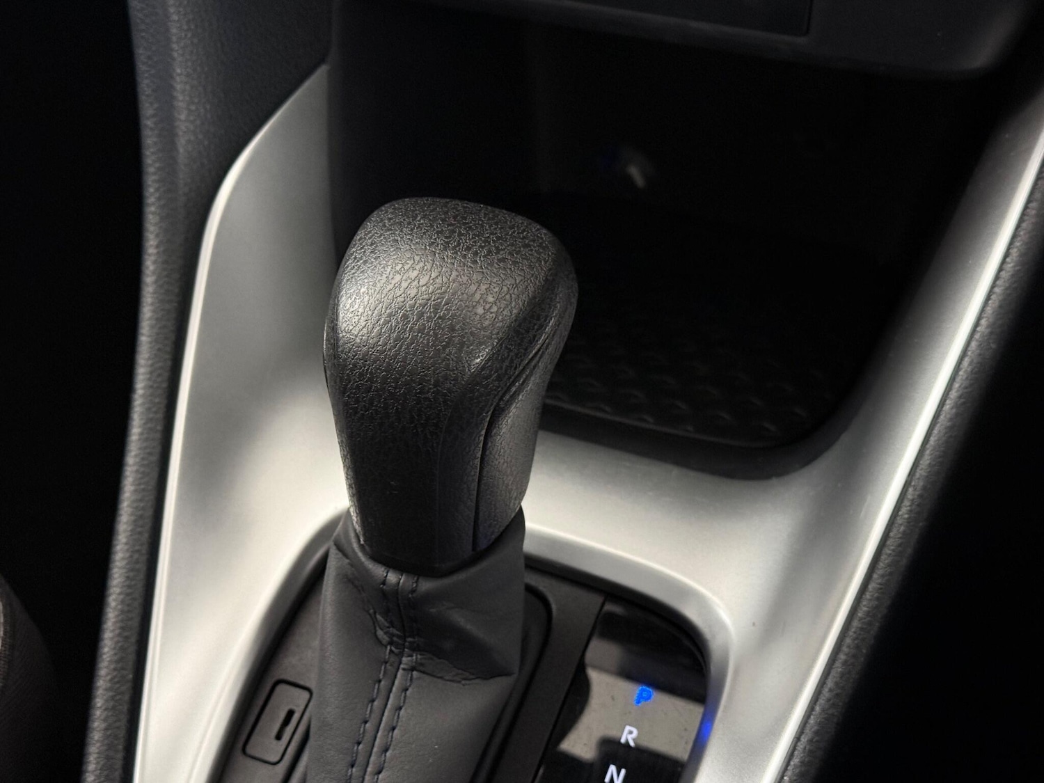 Used Toyota Yaris 2023 for sale - 76467455: Photo 36