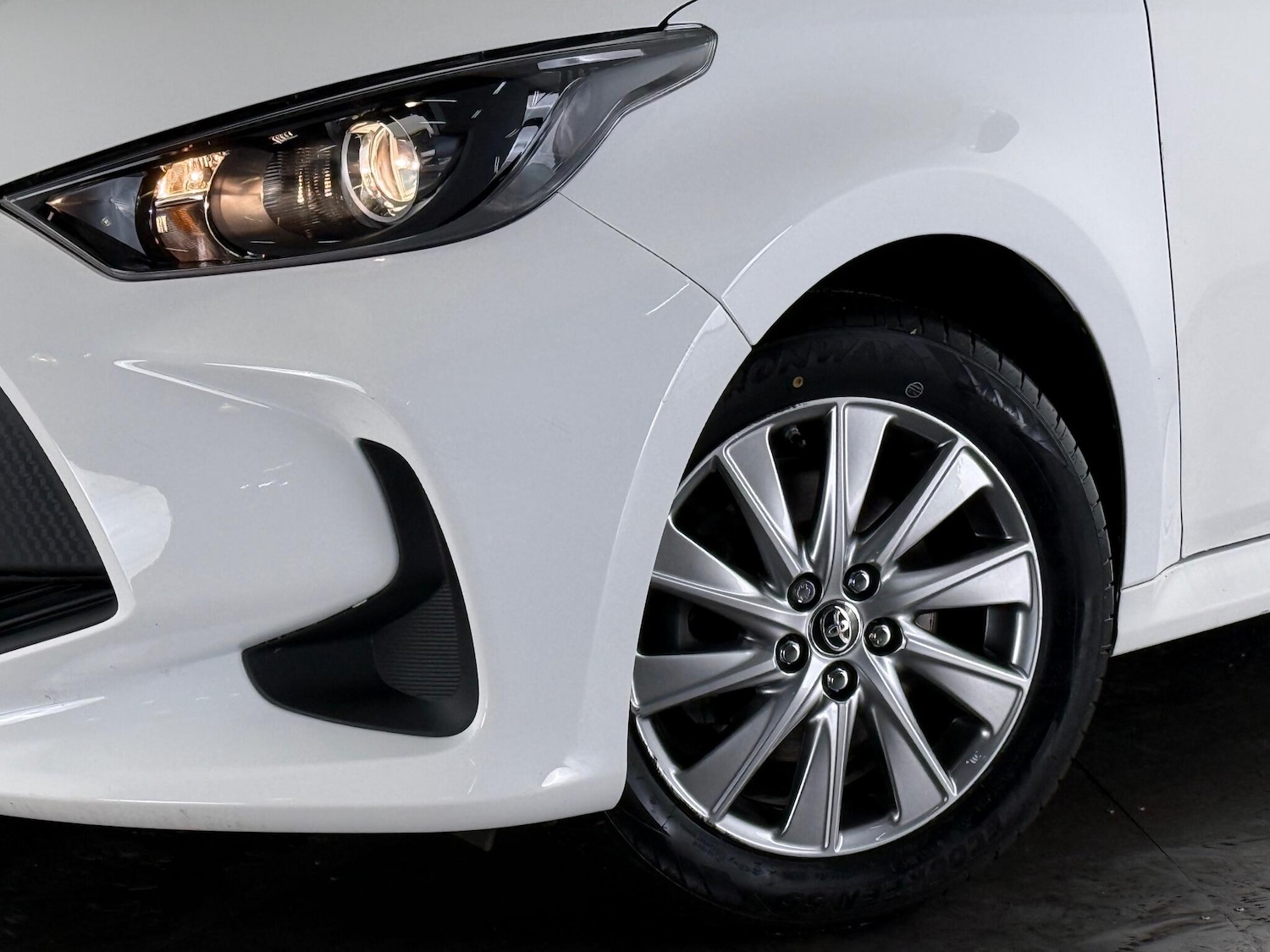 Used Toyota Yaris 2023 for sale - 76467455: Photo 42